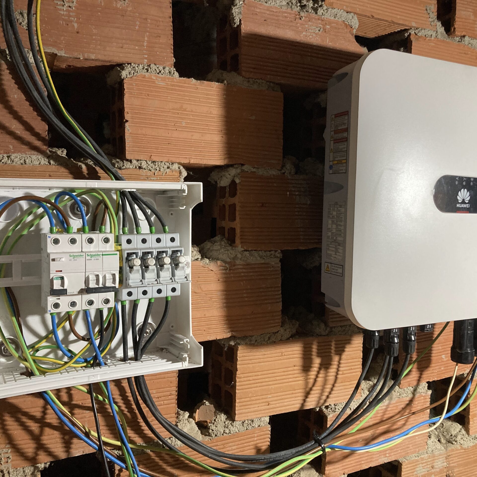 vivienda autoconsumo cobena5 scaled