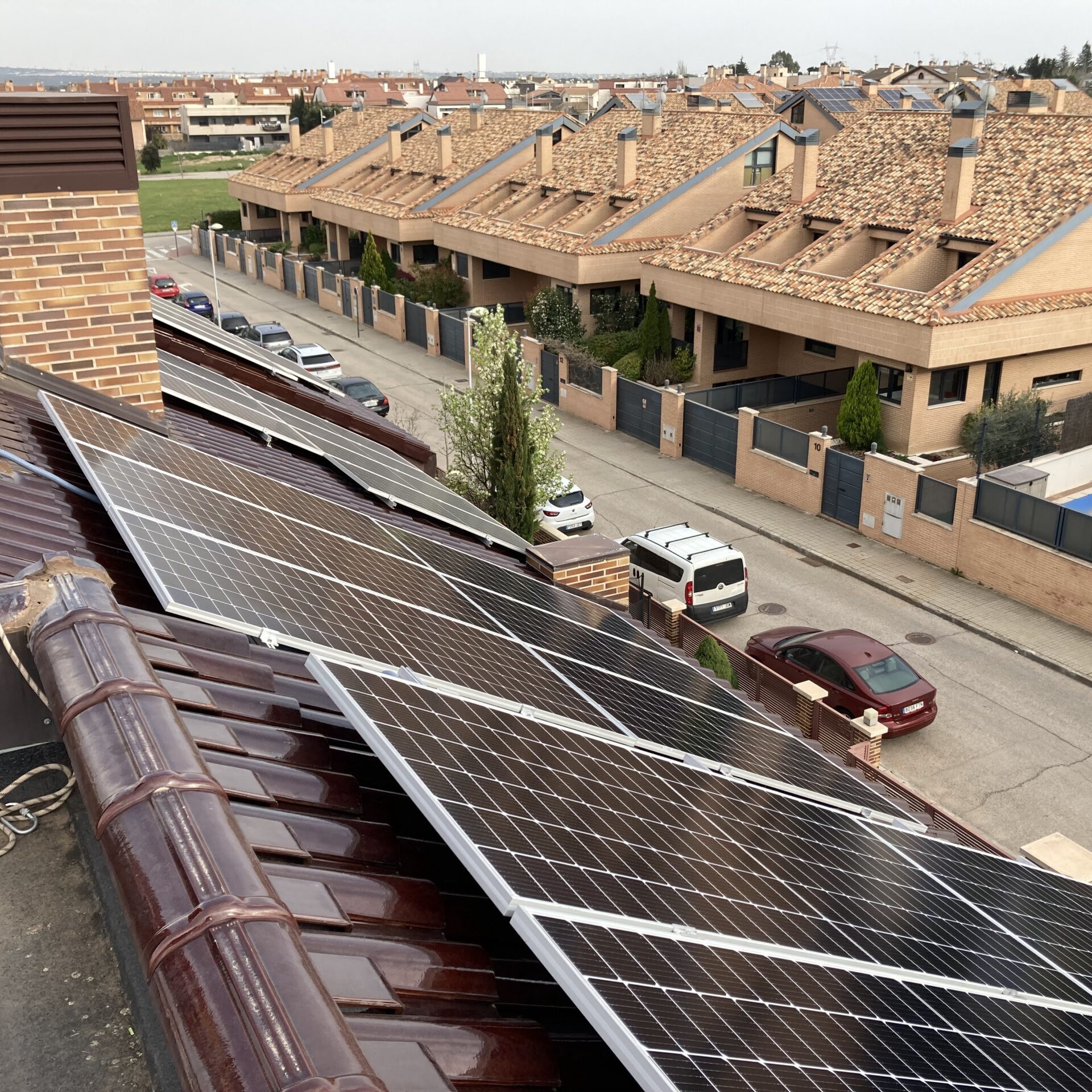 autoconsumo vivienda villanueva canada3B scaled